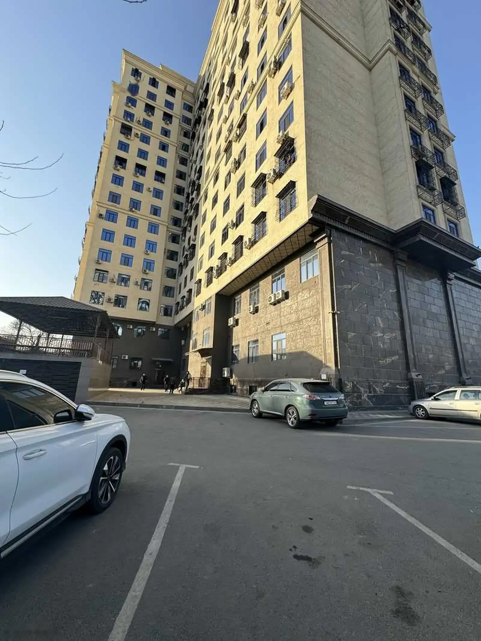 2-комн. квартира, 5 этаж, 60м², Профсоюз