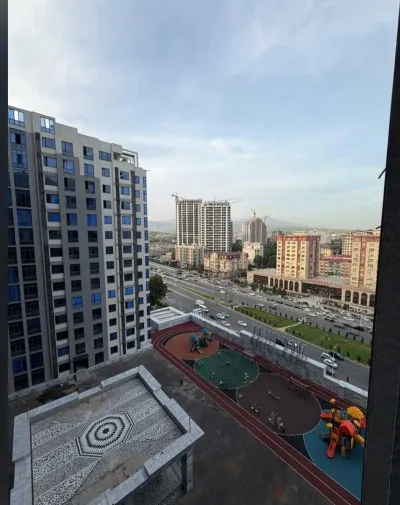 2-комн. квартира, 12 этаж, 68м², сино