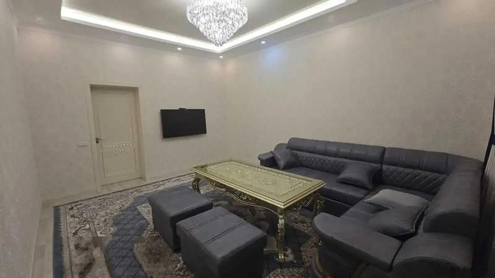 2-комн. квартира, 8 этаж, 80м², Сино