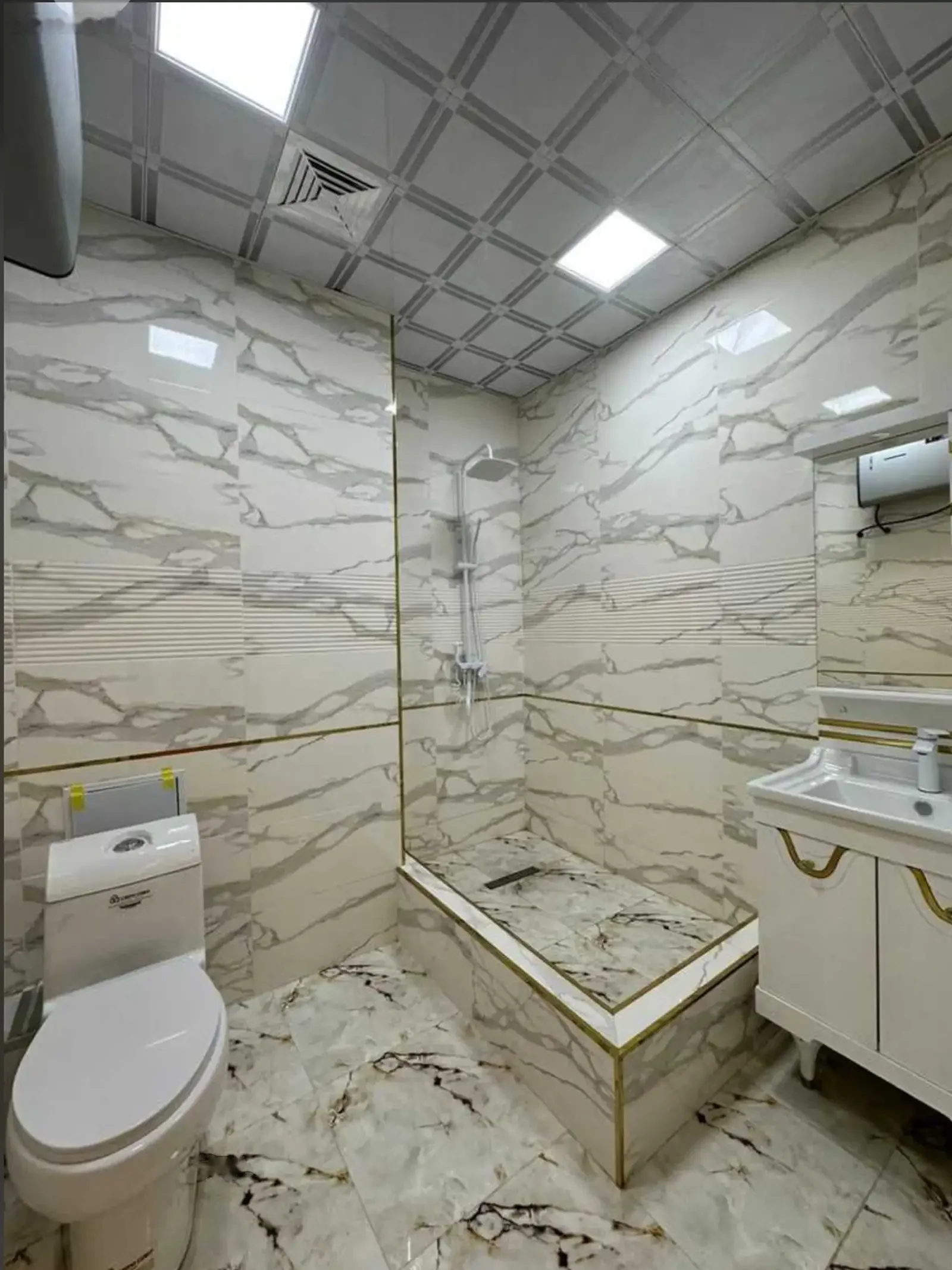 3-комн. квартира, 15 этаж, 130м², Шохмансур, Скорый