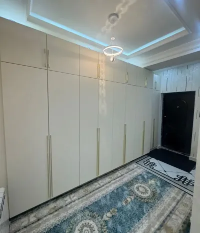 2-комн. квартира, 6 этаж, 65м², сино