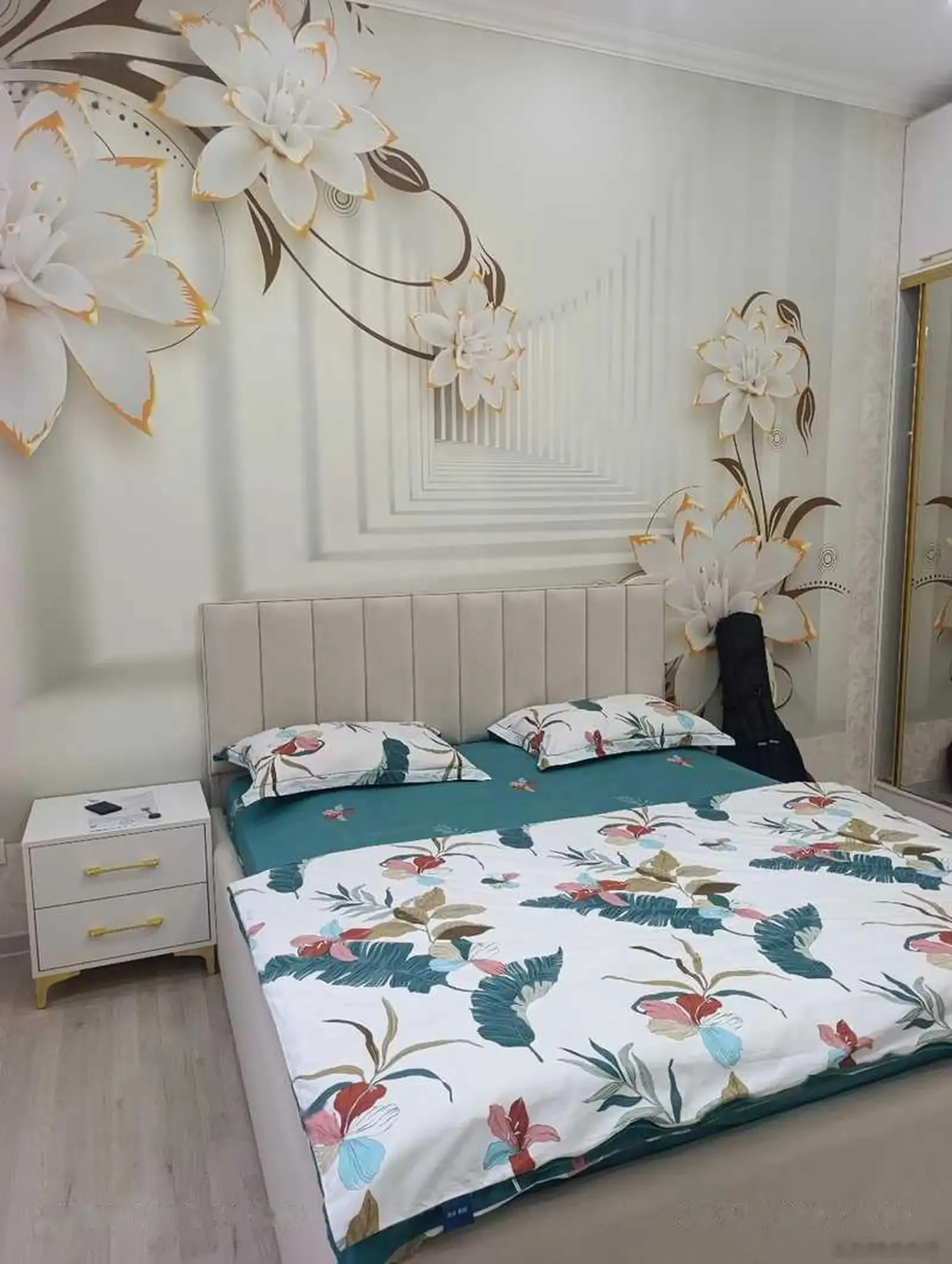 2-комн. квартира, 15 этаж, 63м², овир