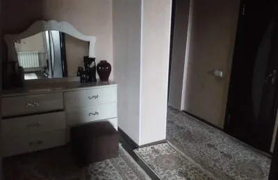 2-комн. квартира, 9 этаж, 75м², сино