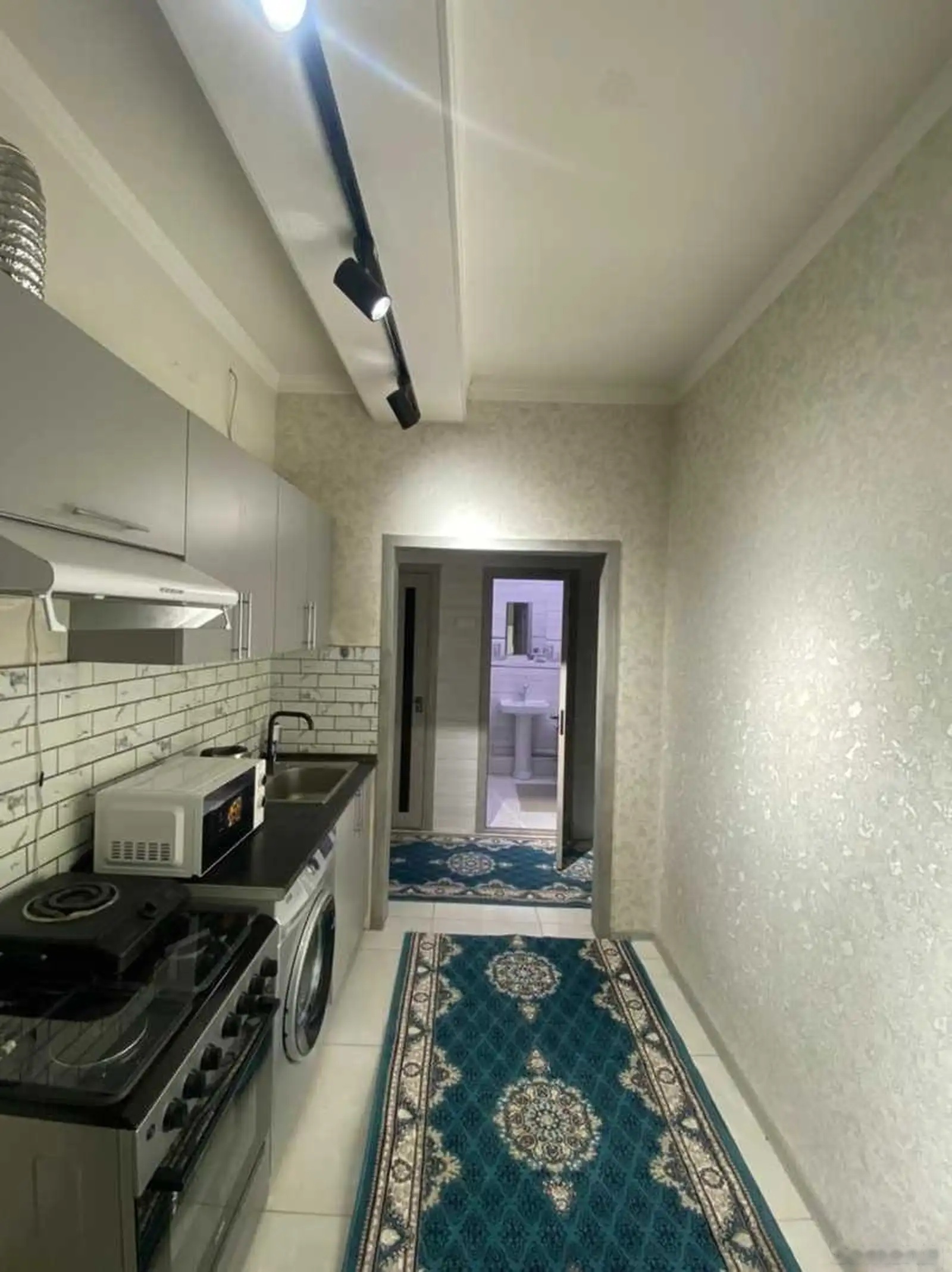 2-к квартира, 12 этаж, 53 м², Шохмансур