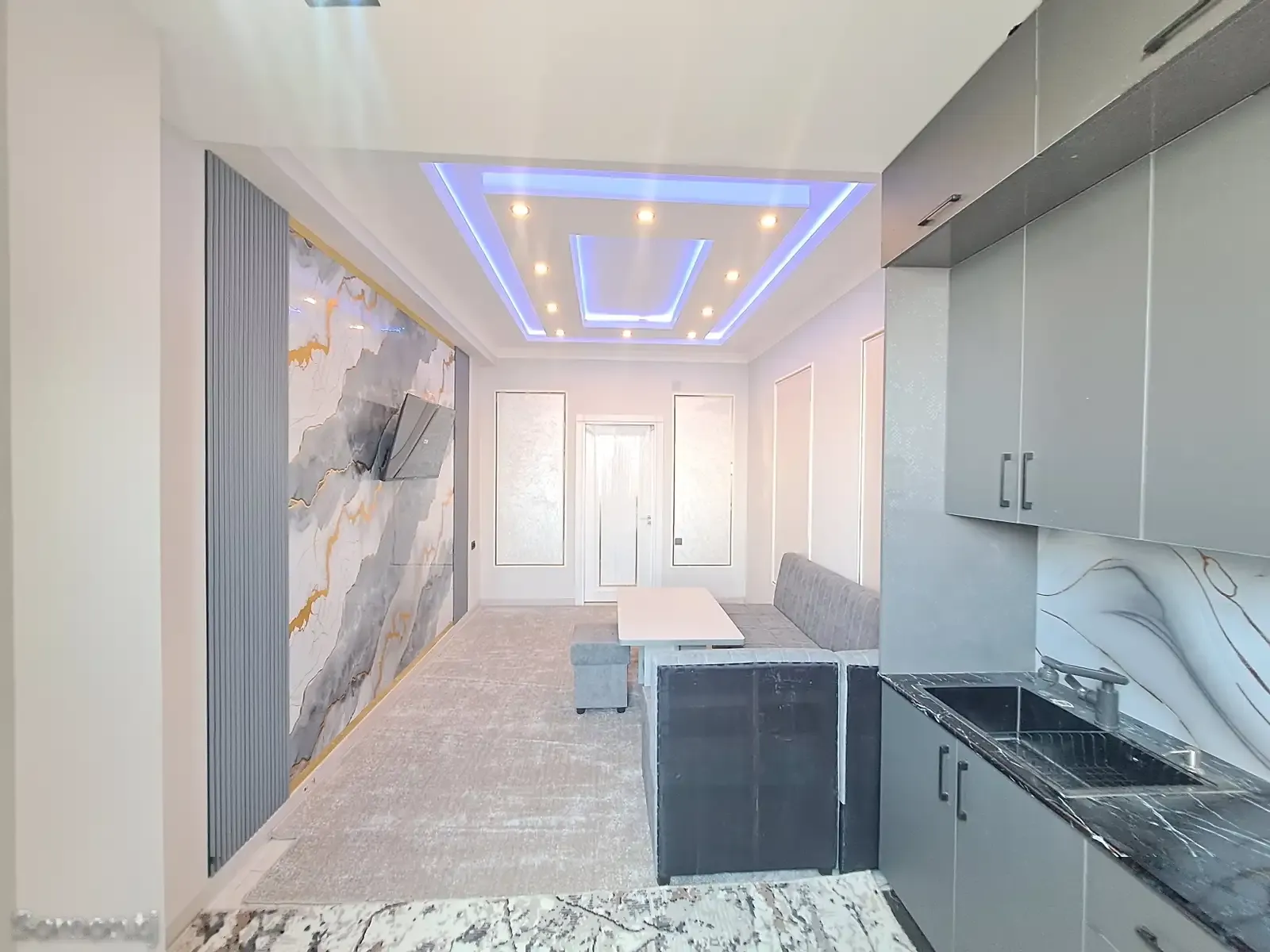 2-комн. квартира, 11 этаж, 65 м², 12мкр