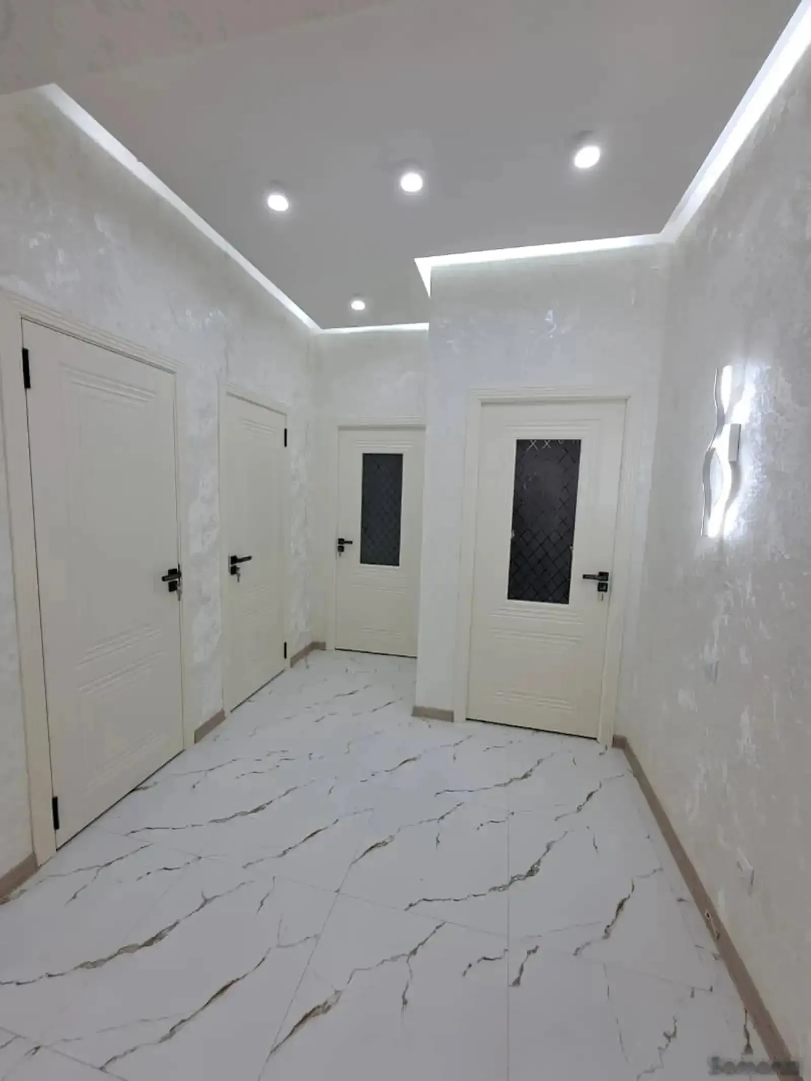 2-комн. квартира, 5 этаж, 65м², Шохмансур зелёный бозор