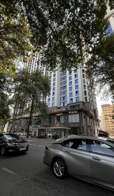 3-комн. квартира, 14 этаж, 94 м², Исмоили сомони, Сафина, Мактаби 1