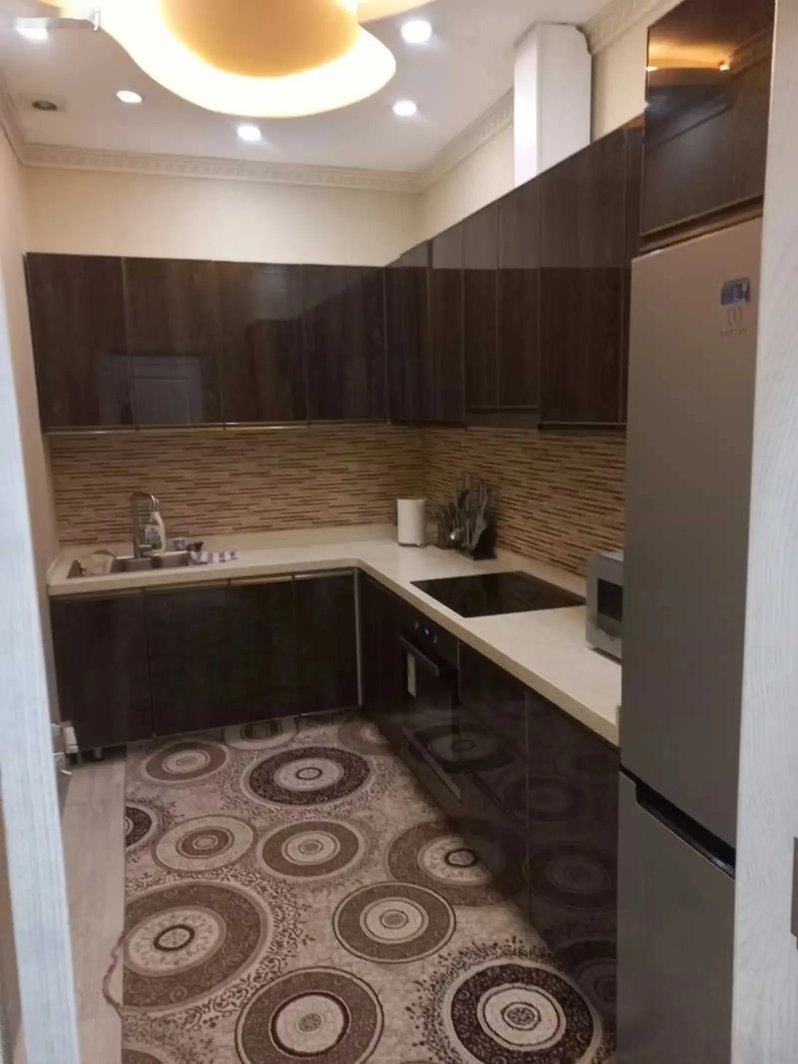 2-комн. квартира, 10 этаж, 75м², Сино ру ба руи Гулдаста
