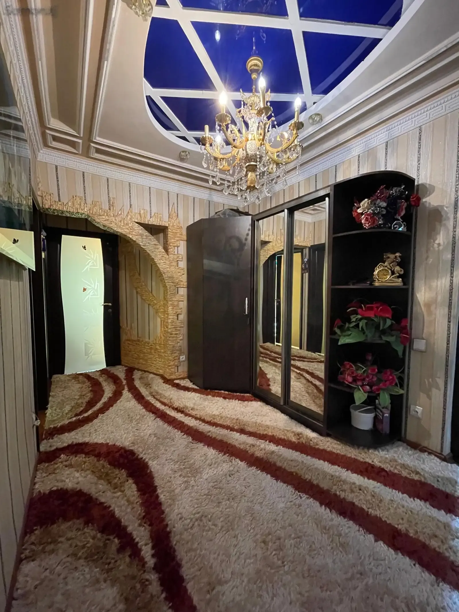 3-комн. квартира, 3 этаж, 100 м², Цирк, Дом Самсунг