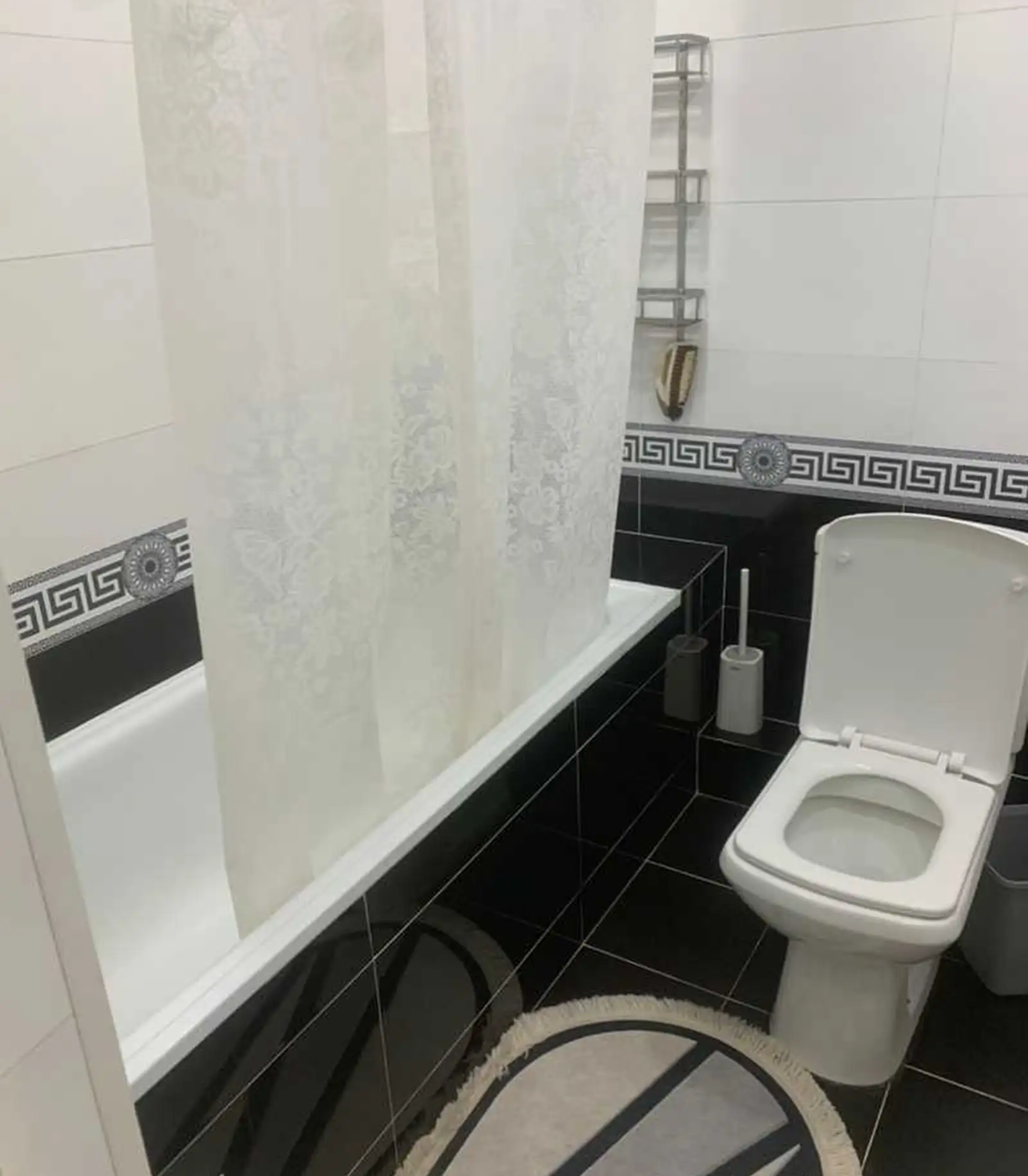 2-комн. квартира, 2 этаж, 65м², Сомони назди Бозори Мехргон пушти Бонки Эсхата