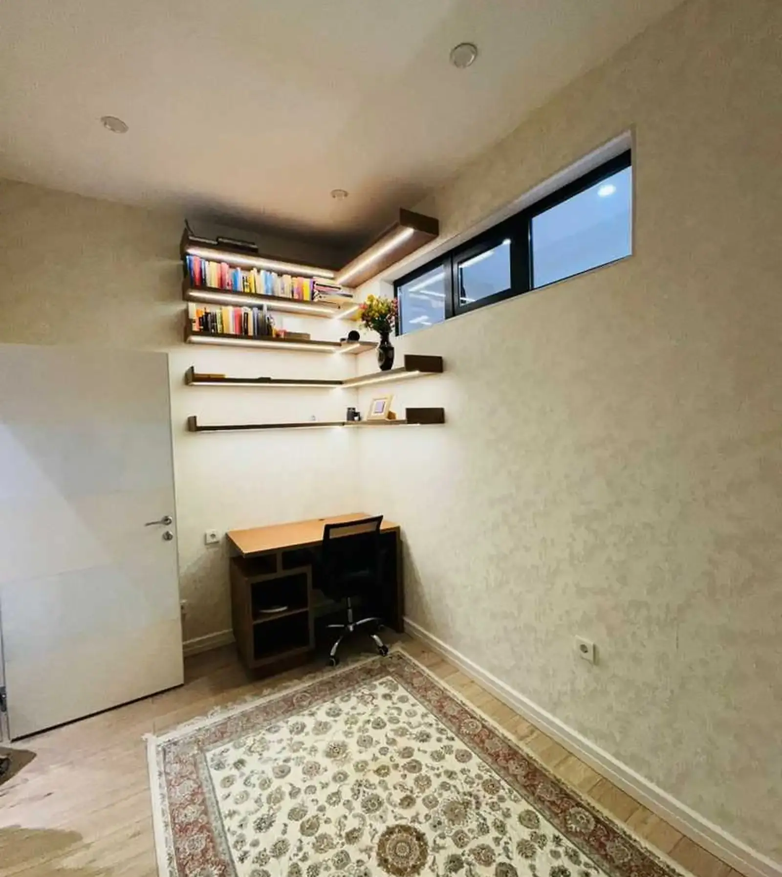 2-комн. квартира, 12 этаж, 70м², рядом с рестораном Султанбей