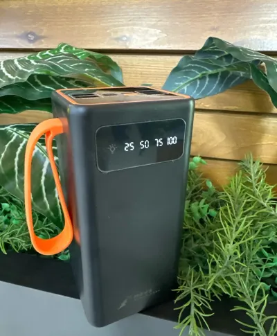 Внешний аккумулятор с фонарикам Powerbank Mars 50000 mah
