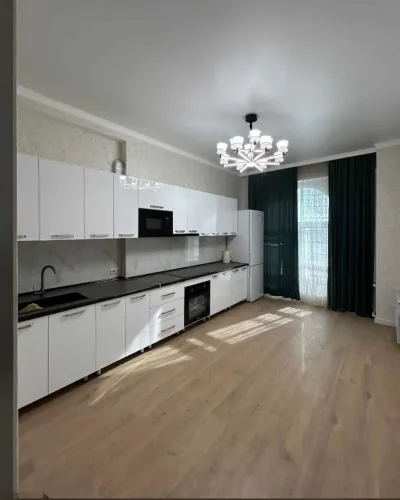 2-комн. квартира, 16 этаж, 100м², Хилтон