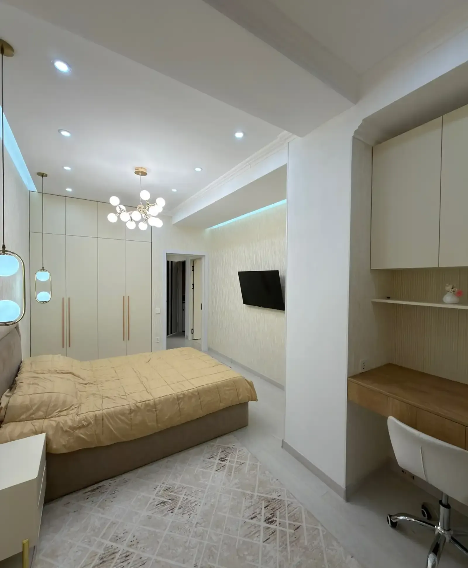 3-комн. квартира, 16 этаж, 115м², Овир/Султанбей
