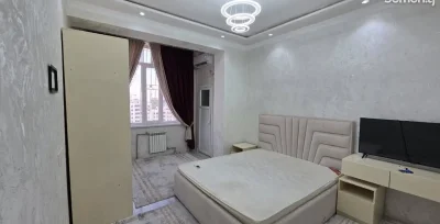 3-комн. квартира, 16 этаж, 88 м², Фирдавси Маладёжни