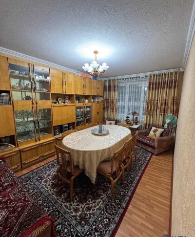 6-комн. квартира, 3 этаж, 127 м², Сино Испечак бари Газпром