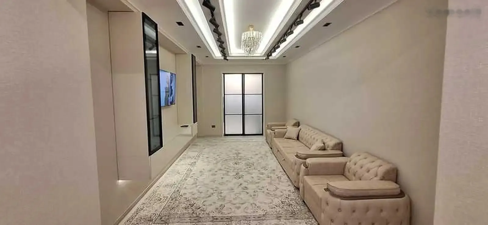 3-комн. квартира, 5 этаж, 101м², Караболо