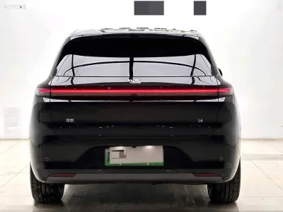 Li Auto (LiXiang) L6, 2025