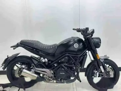 Мотоцикл Benelli