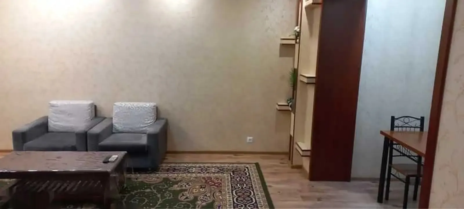 2-комн. квартира, 4 этаж, 67м², Зелёный бозор