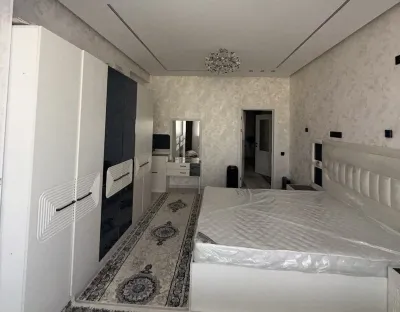 3-комн. квартира, 12 этаж, 96 м², Сино 112 мкр, пеши Пайкар