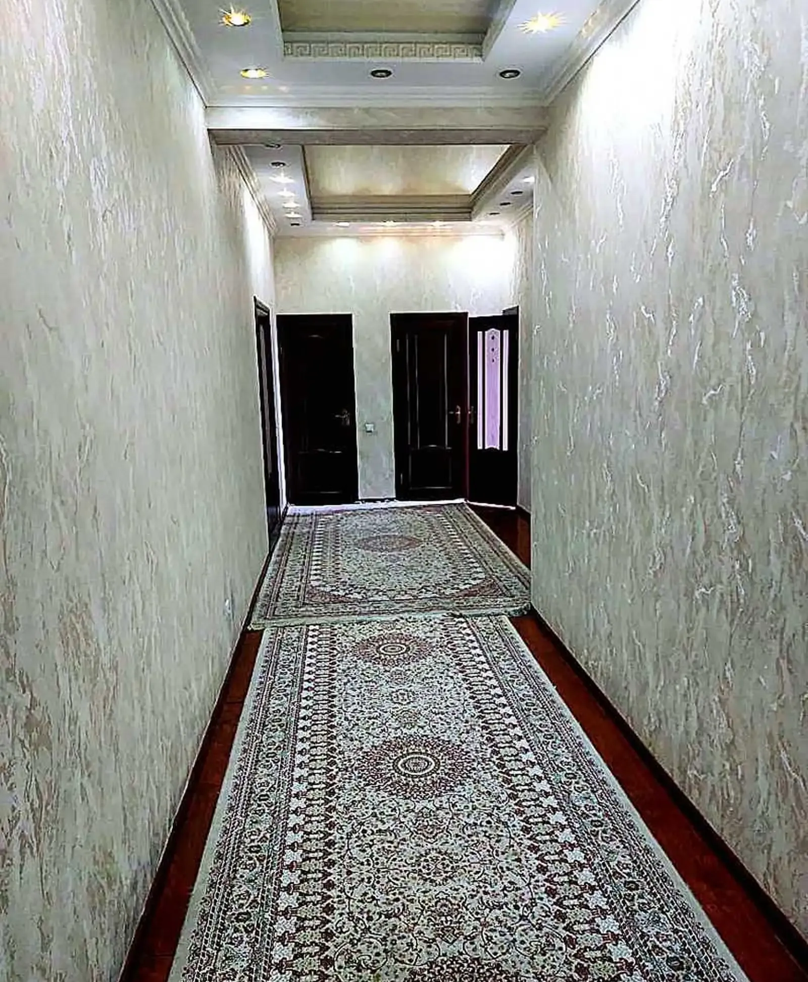 2-комн. квартира, 2 этаж, 85м², Фирдавси