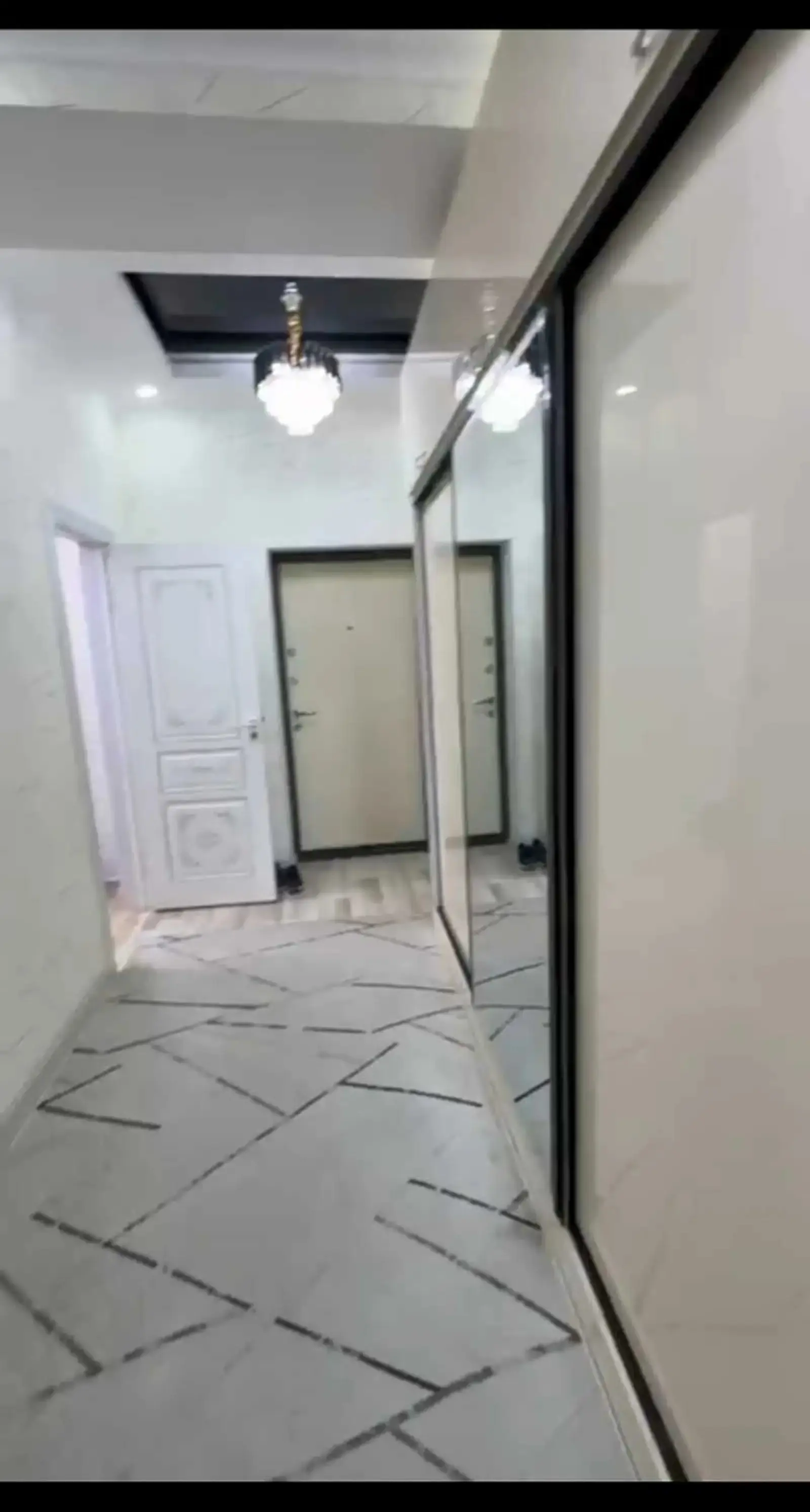 2-комн. квартира, 15 этаж, 75м², сино
