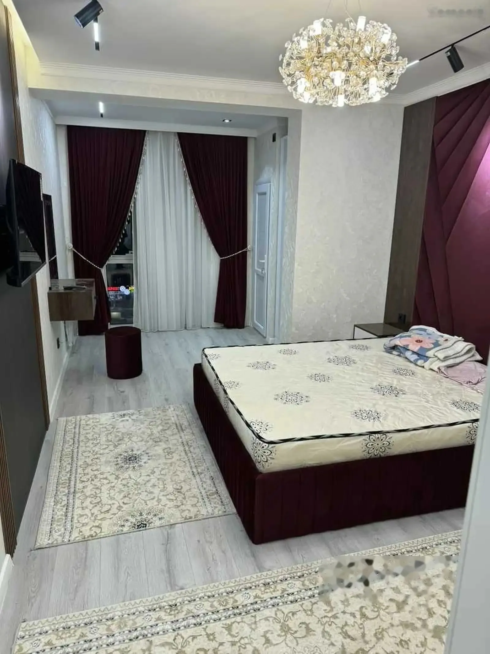 2-комн. квартира, 12 этаж, 85м², 102мкр
