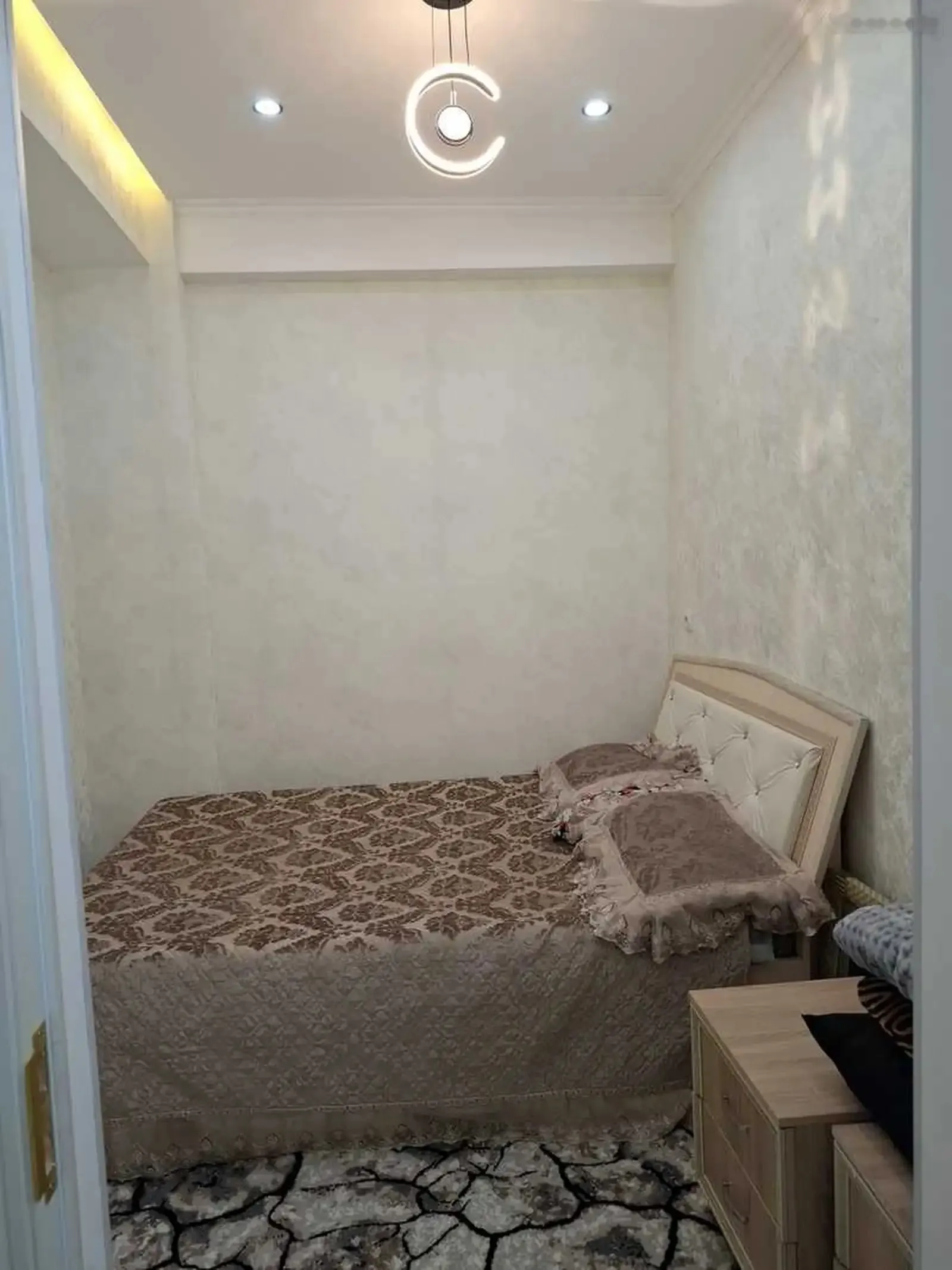 2-комн. квартира, 13 этаж, 62м², Пеши ресторани яккачинор