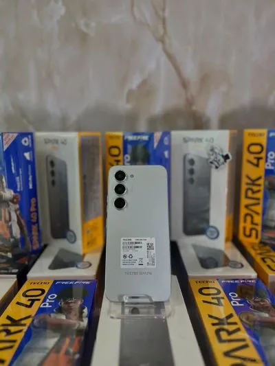 Tecno Spark 40 256 gb