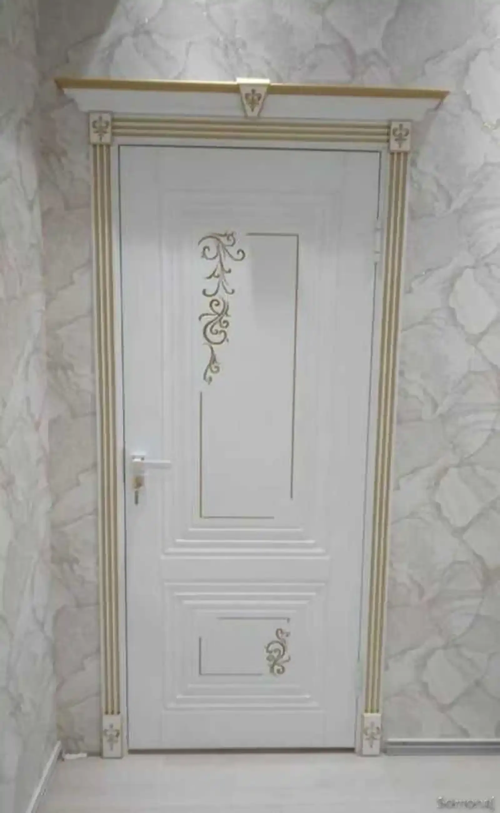 Дверь