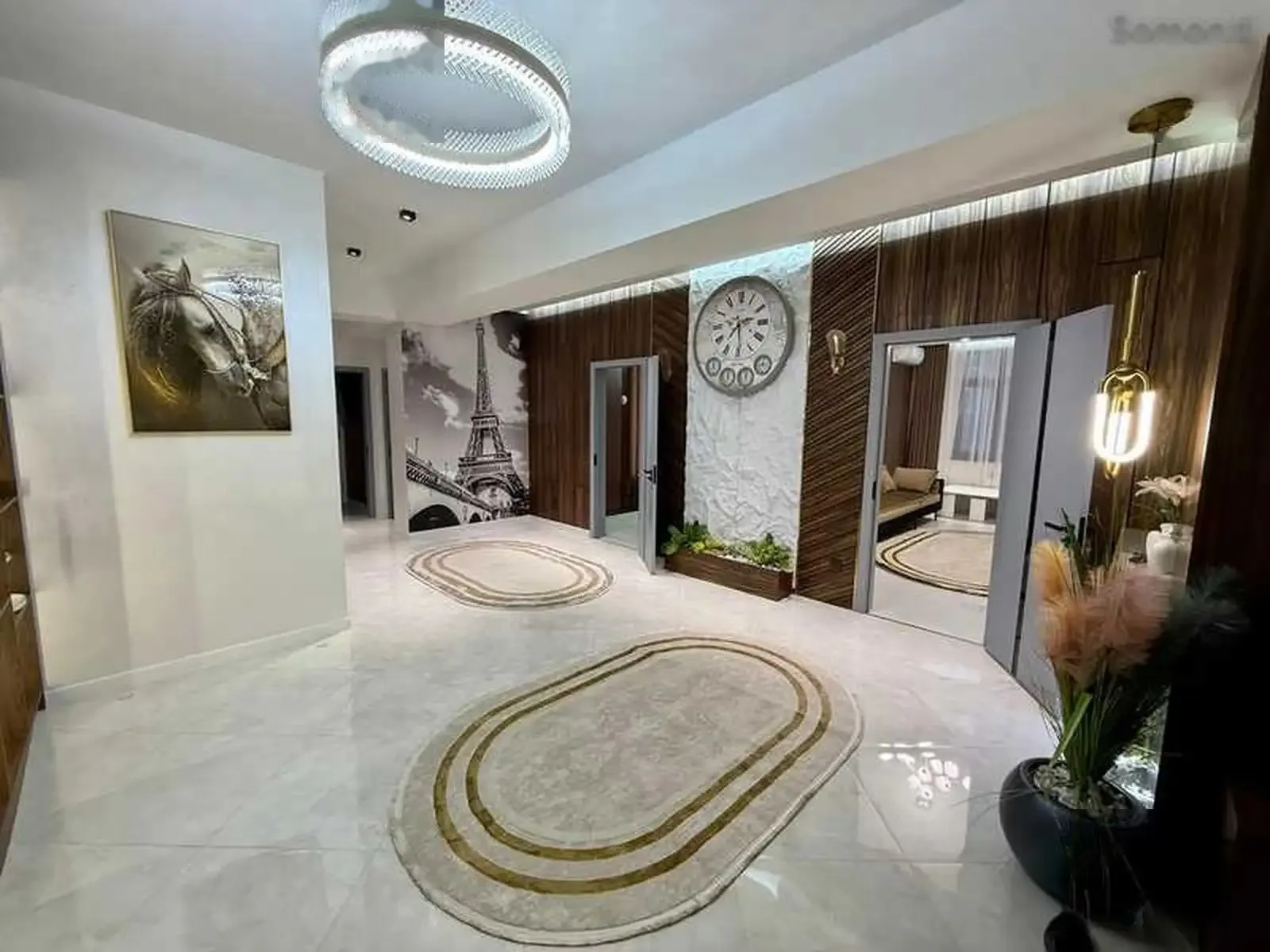 3-комн. квартира, 11 этаж, 98м², Шохмансур