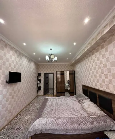 2-комн. квартира, 3 этаж, 90м², И. Сомони