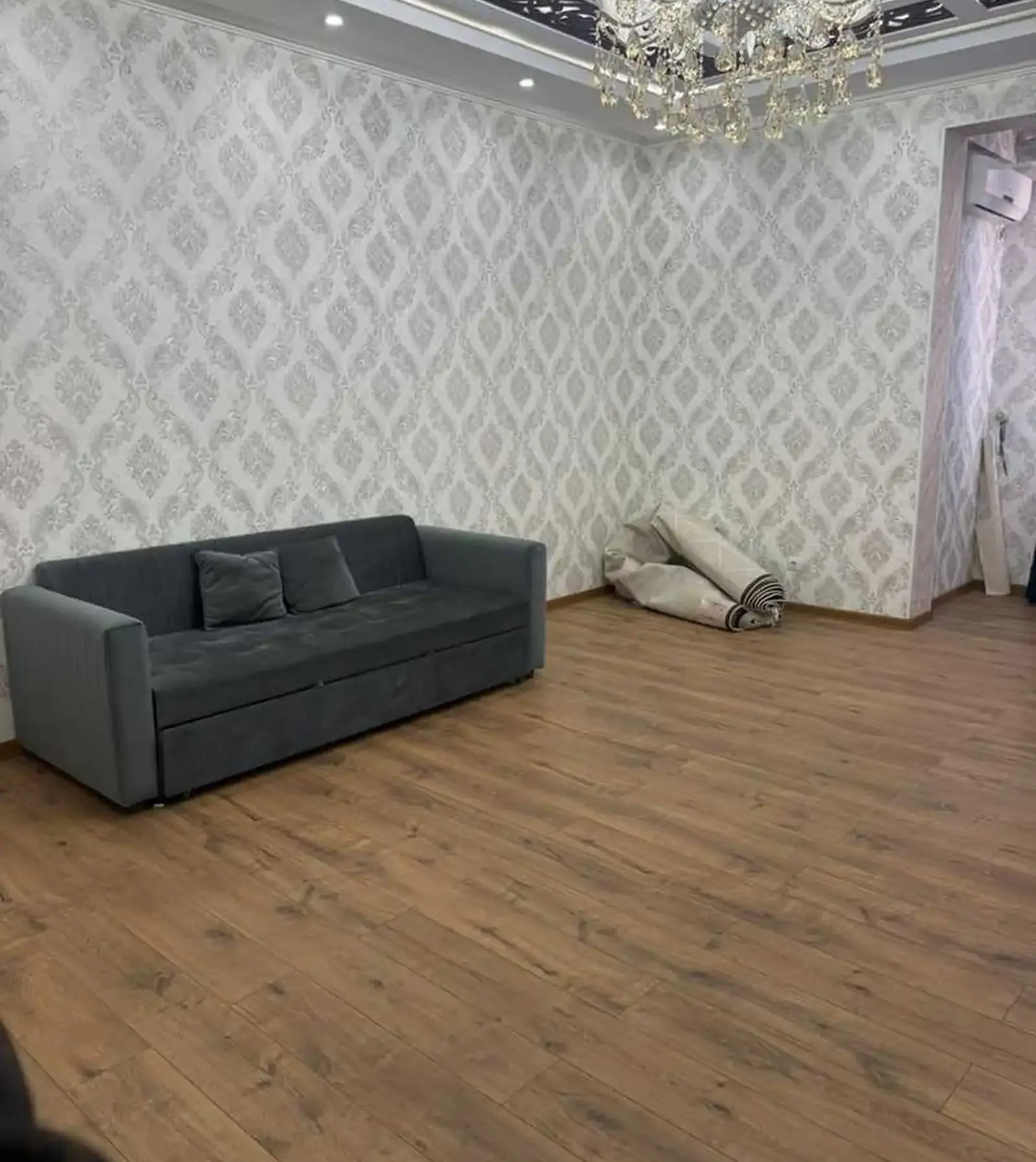 3-комн. квартира, 4 этаж, 130м², Сомони