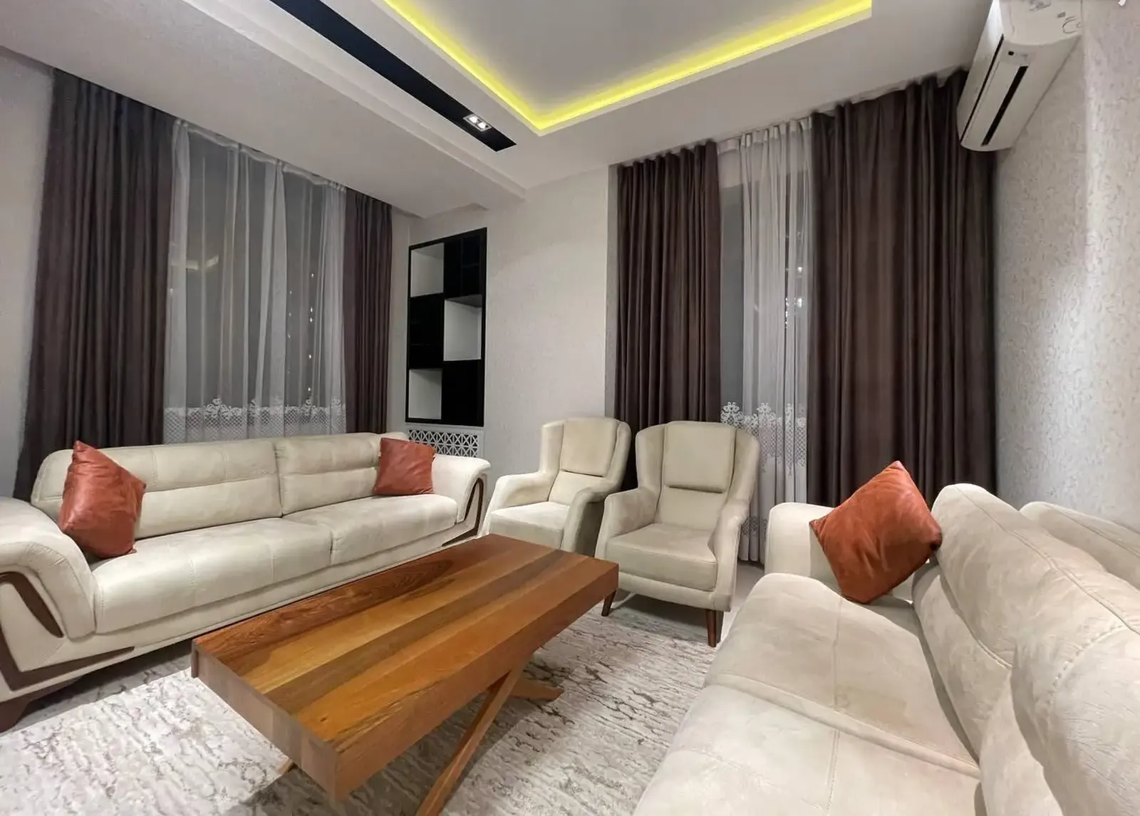 2-комн. квартира, 8 этаж, 98м², Пушти доми Ватан, доми Зафар