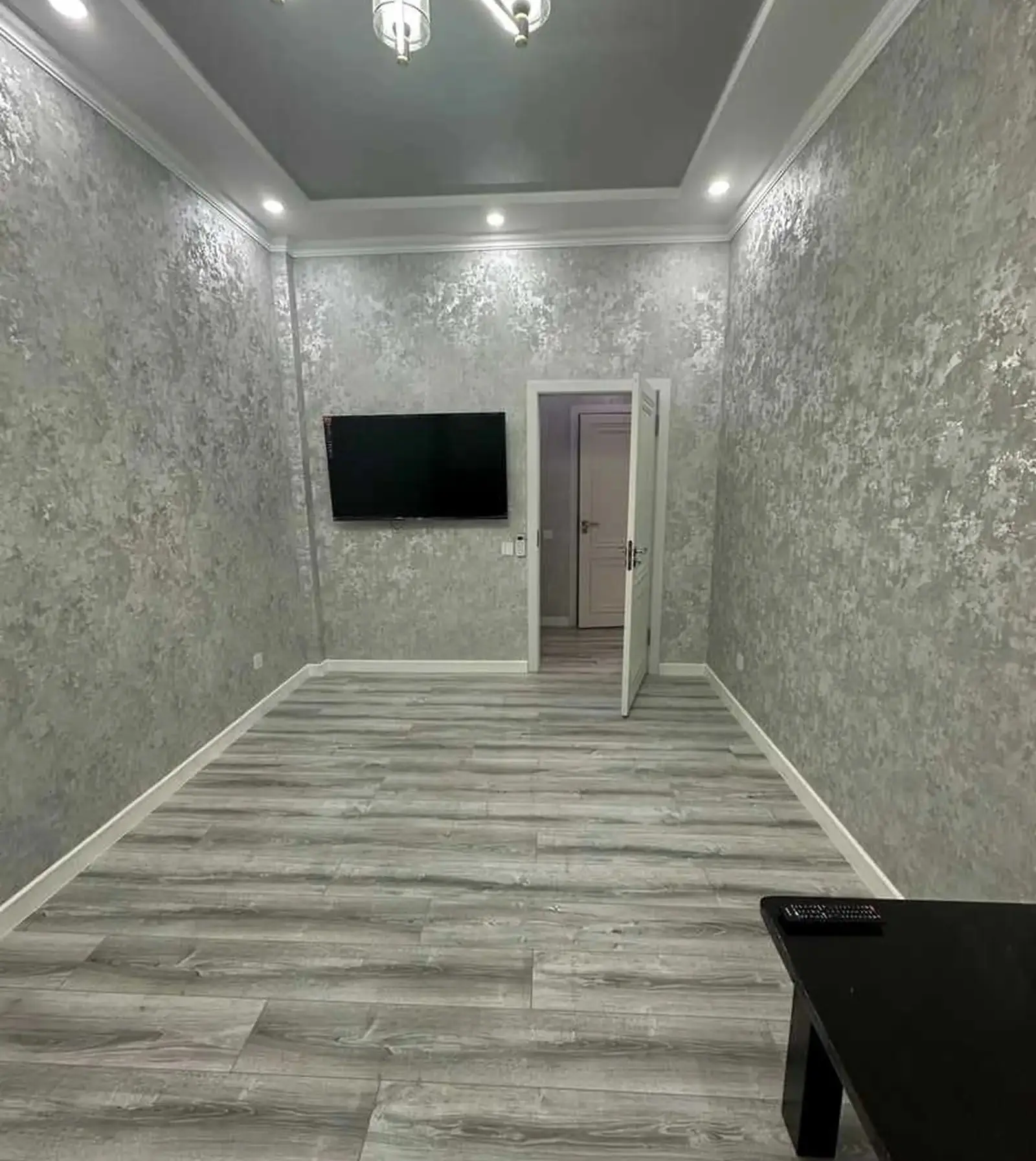 2-комн. квартира, 14 этаж, 54м², Фирдавси