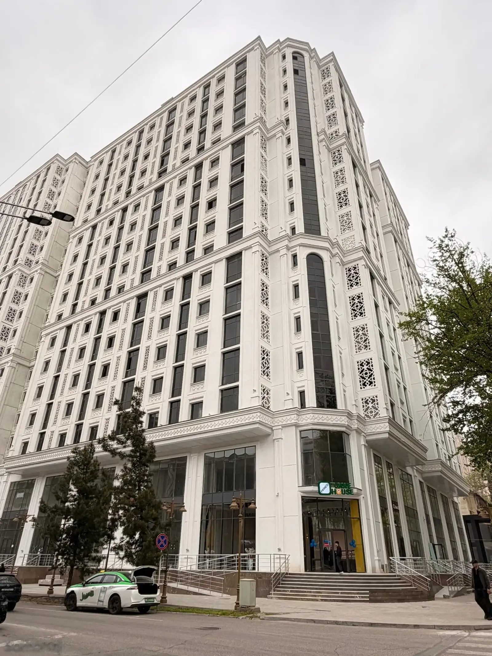 3-комн. квартира, 13 этаж, 96 м², Славянский, ЖК Себистон 2018