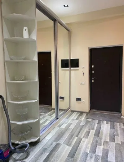 2-комн. квартира, 12 этаж, 105м², Исмоили Сомони, Дом печати