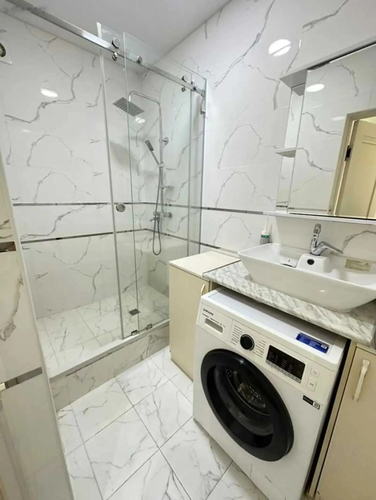 3-комн. квартира, 14 этаж, 110м², 82мкр