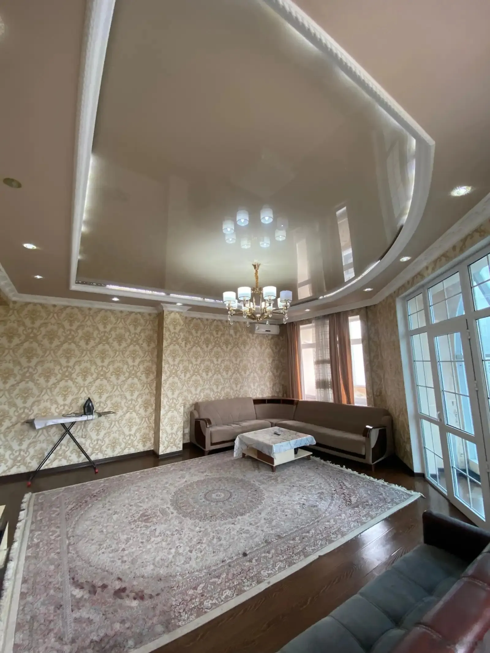 2-комн. квартира, 12 этаж, 110м², Шохмансур