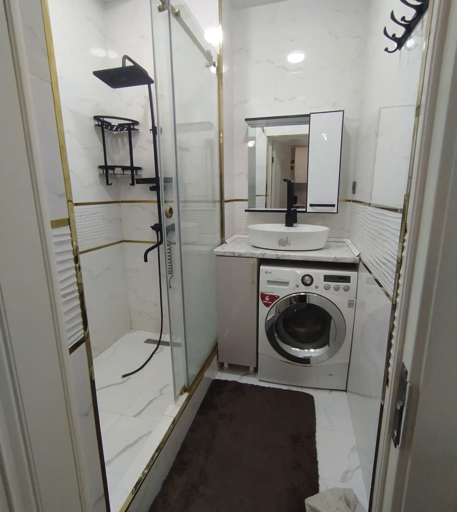 2-комн. квартира, 16 этаж, 60м², Шохмансур, напротив гостиницы Хилтон, дом Бахт Z