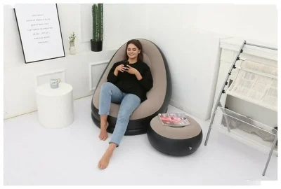 Кресло с пуфом