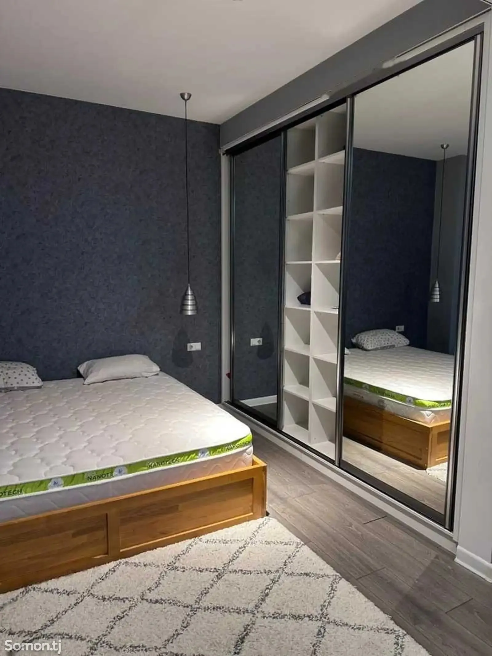 1-комн. квартира, 1 этаж, 73 м², голубой экран