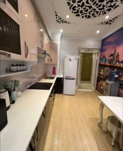 3-комн. квартира, 5 этаж, 111м², Сомони