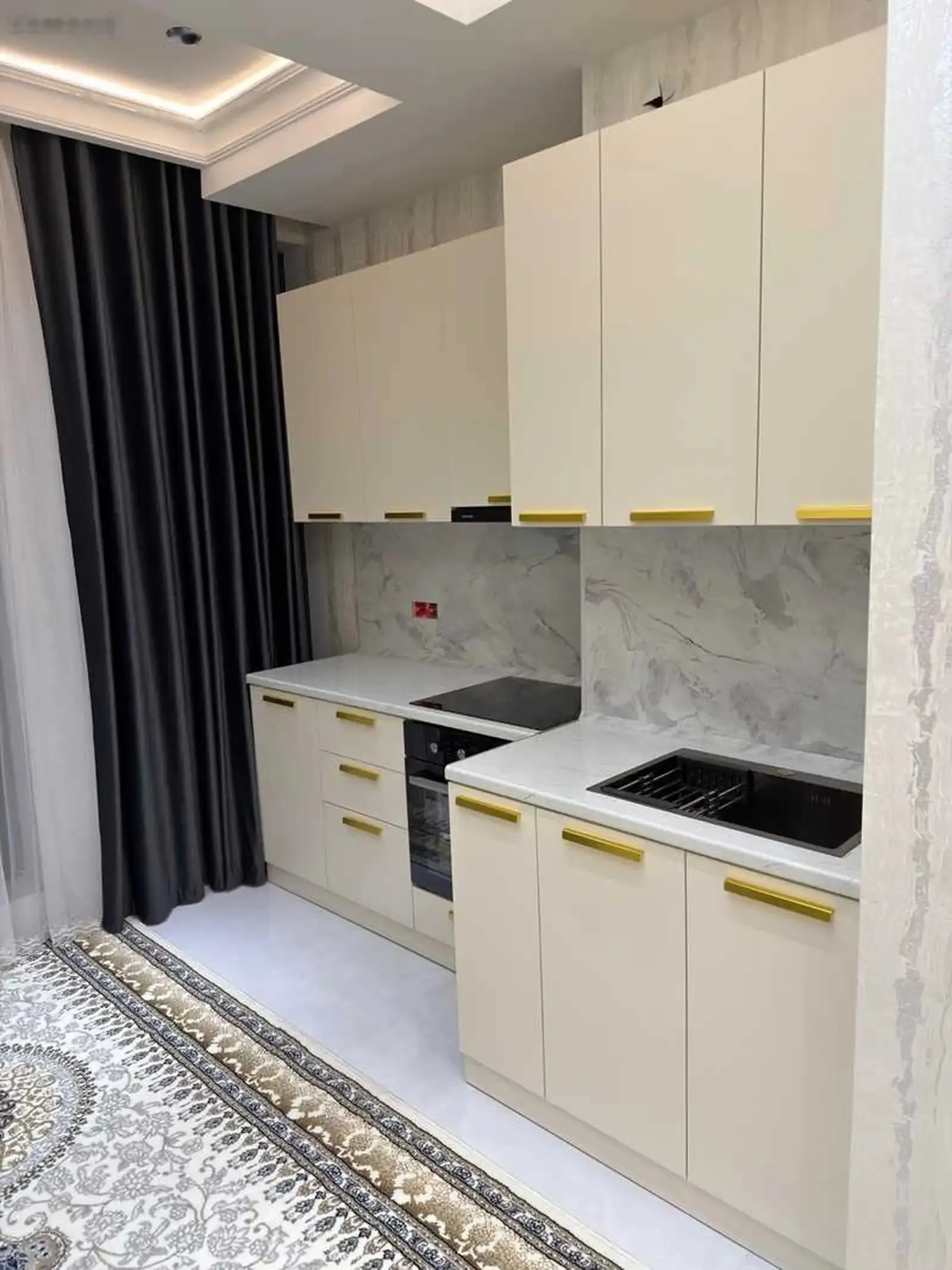 2-комн. квартира, 8 этаж, 65м², Овир