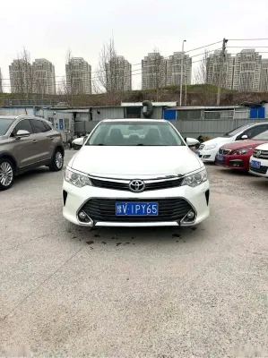 Toyota Camry, 2015