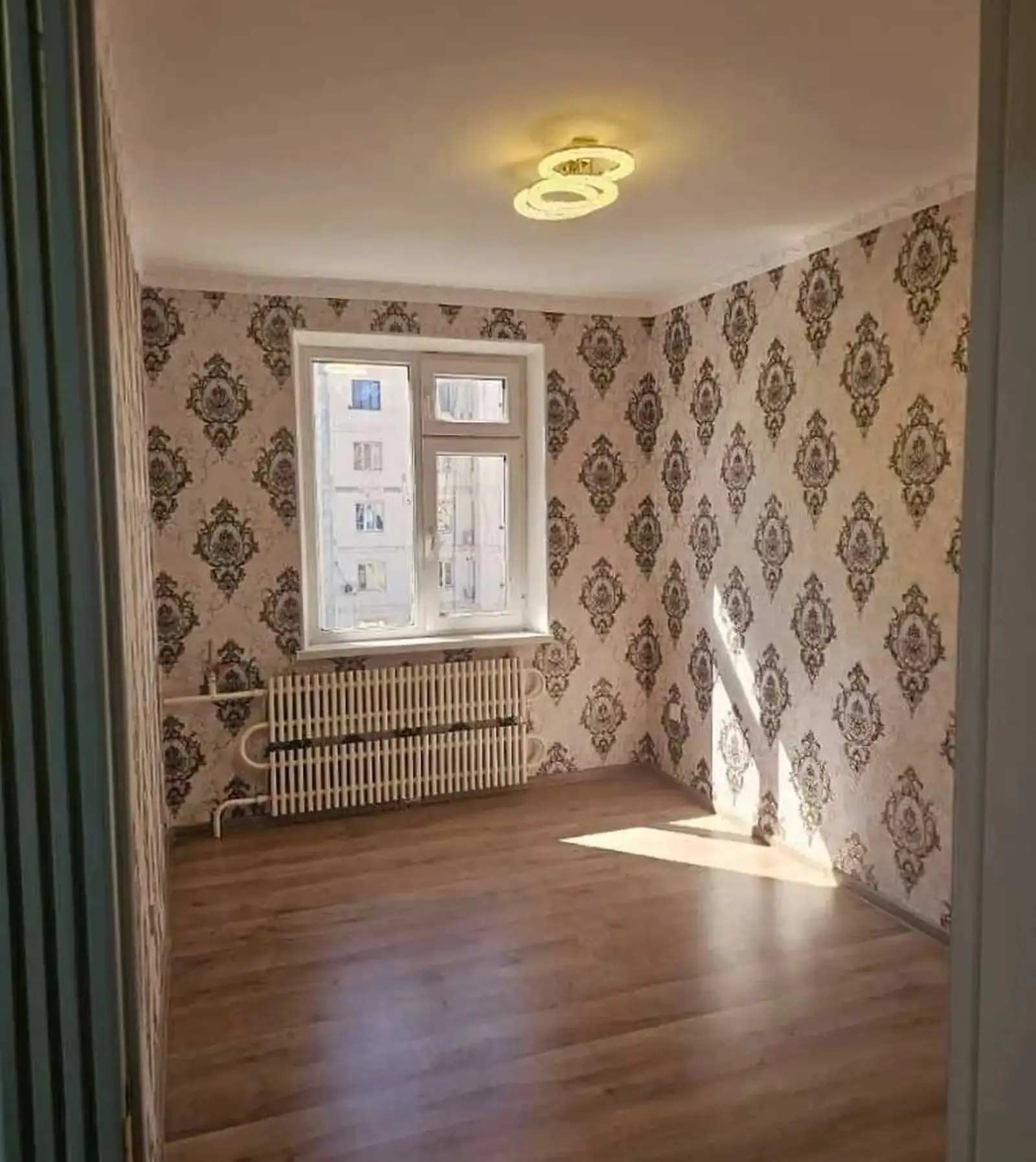 3-комн. квартира, 5 этаж, 100м², Сино