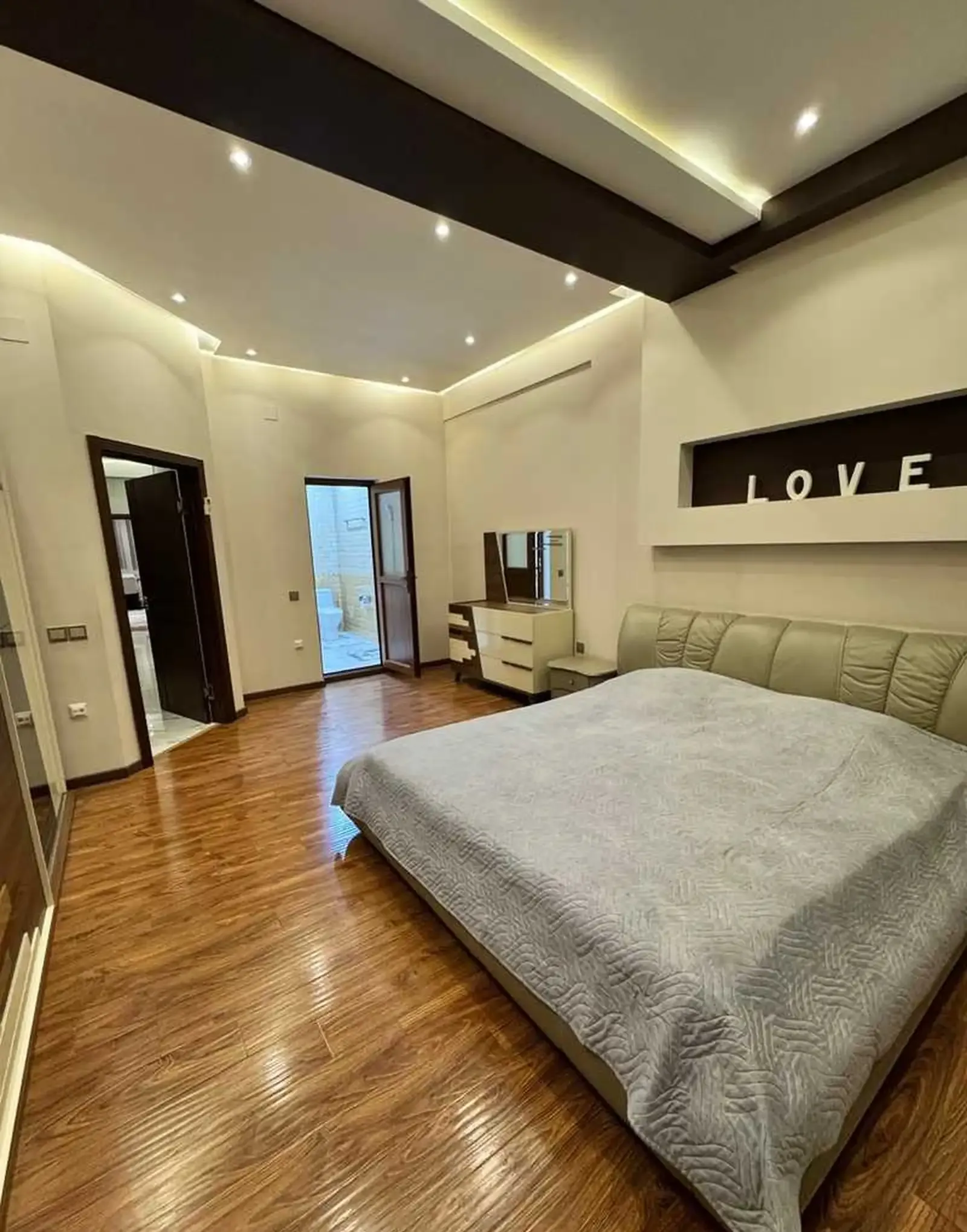 3-комн. квартира, 10 этаж, 110м², Пайкари таможний