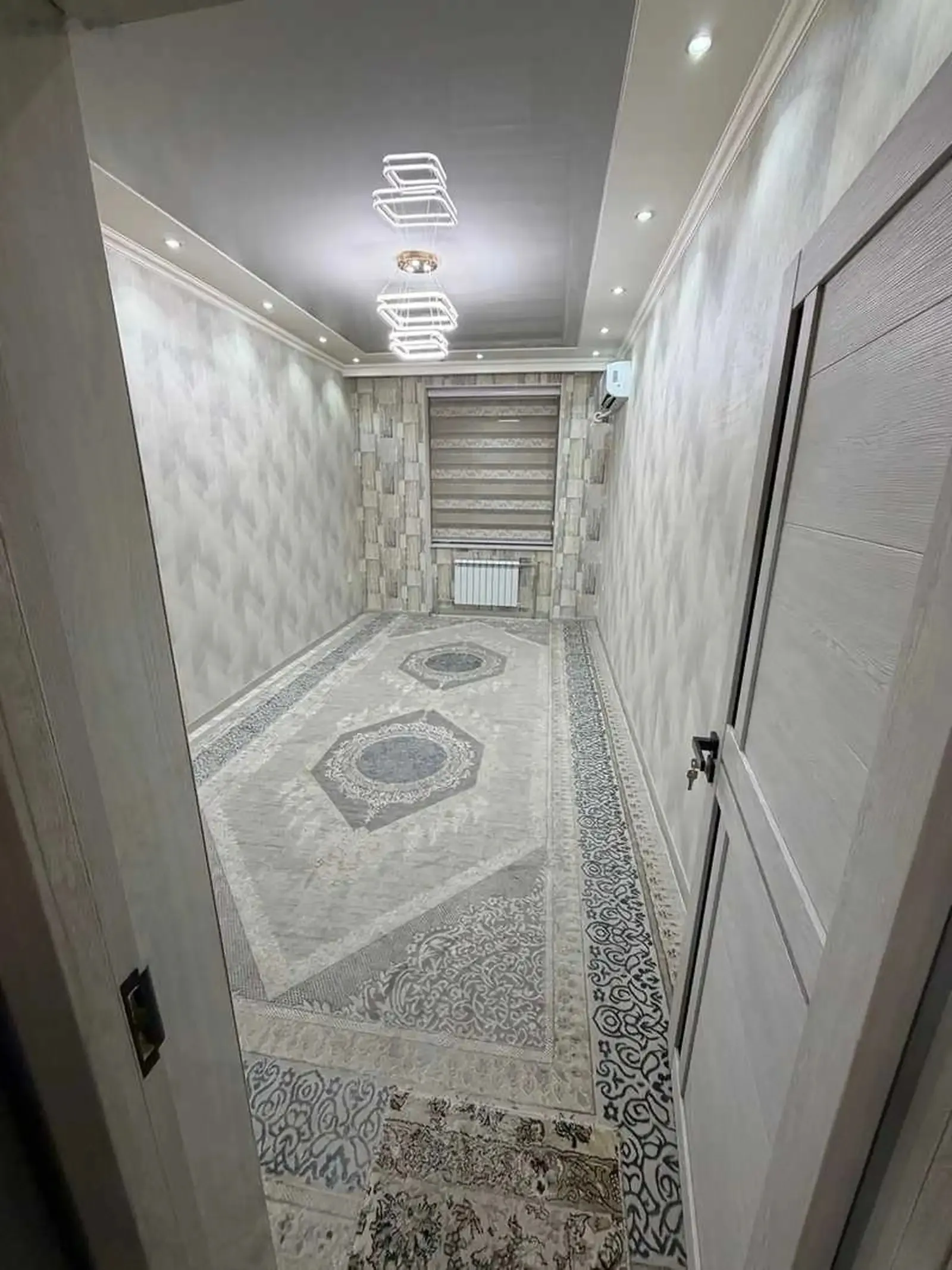 3-комн. квартира, 19 этаж, 120м², молодёжный