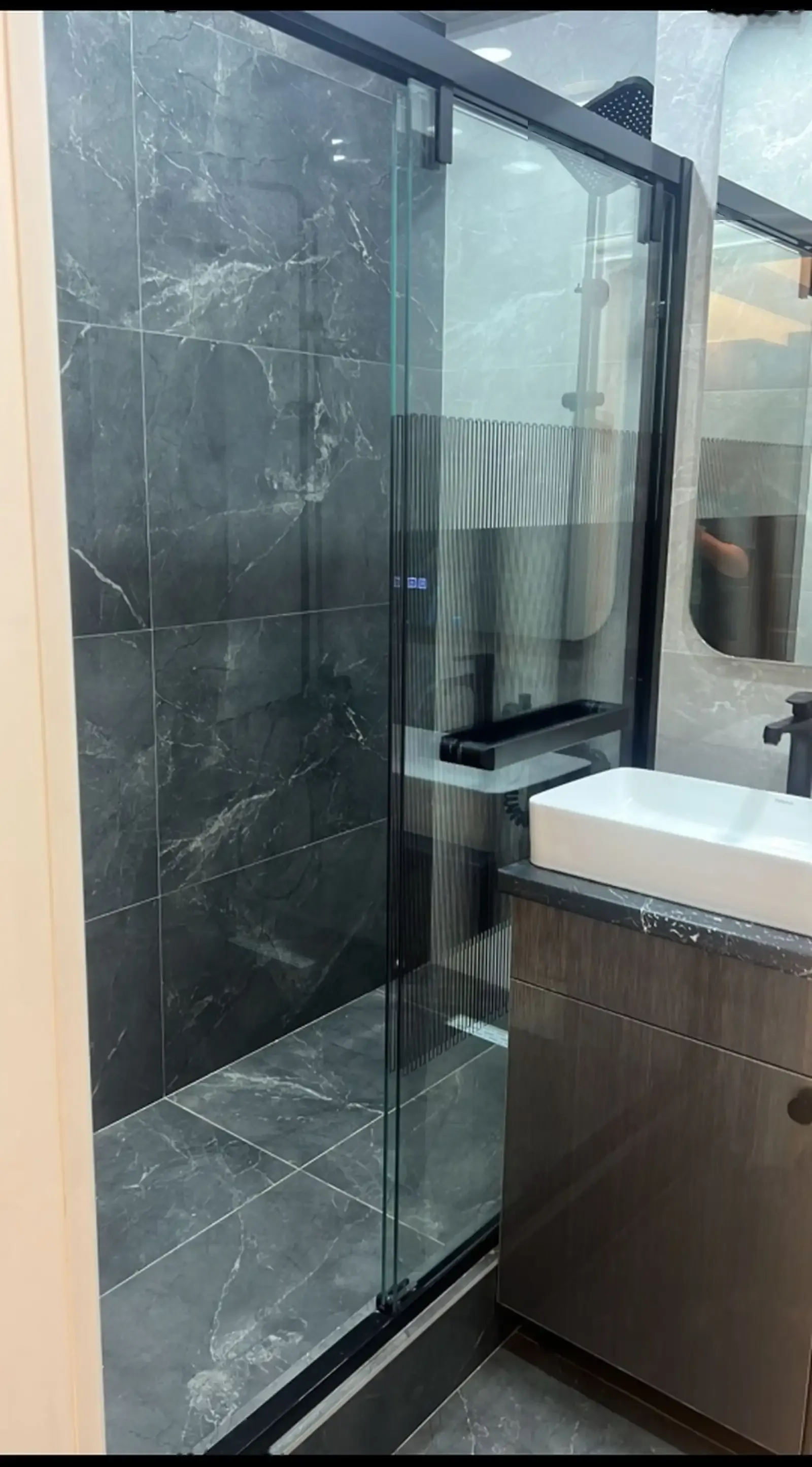 2-комн. квартира, 10 этаж, 73м², Шохмансур